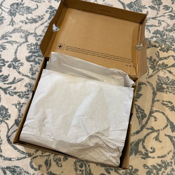 Brand New Dr. Martens 1460 Boot - Women's 11 - Picture 6 of 7